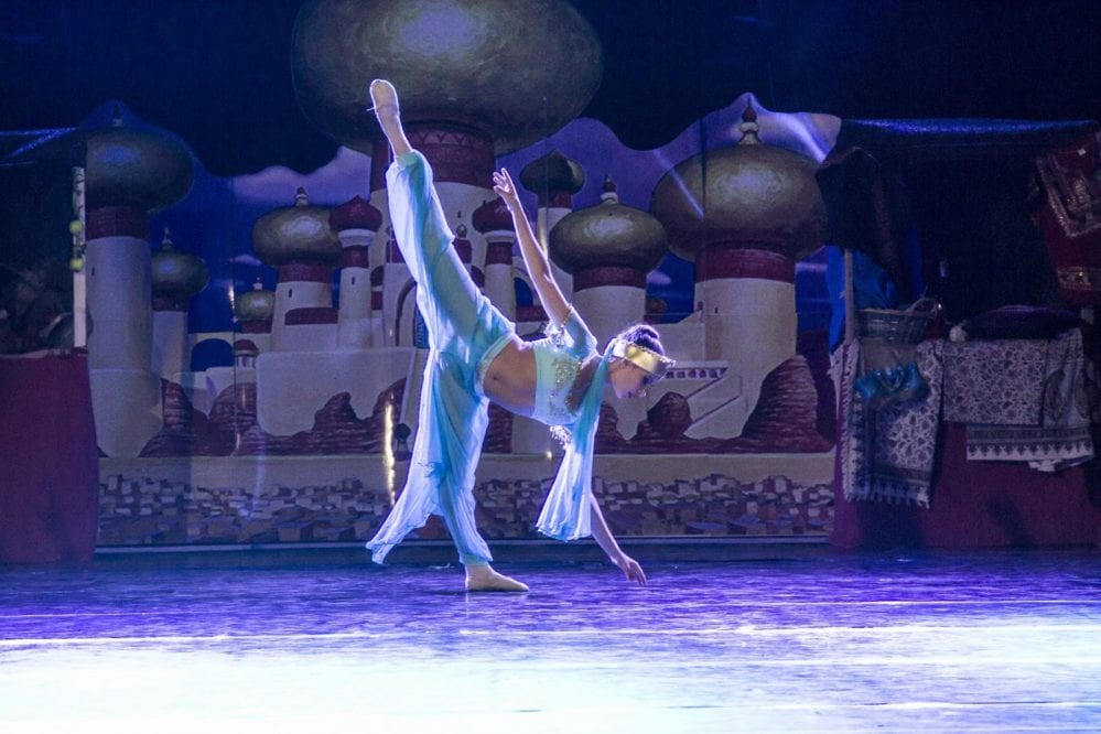 Giovane ballerina di Salemi al 'Balletto di Roma', maestro alcamese