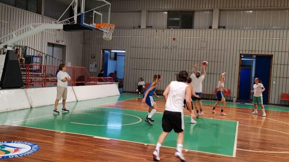Ritornano le cestiste al ‘PalaTreSanti’ di Alcamo, 14 atlete della ‘Golfo’ al lavoro per la B