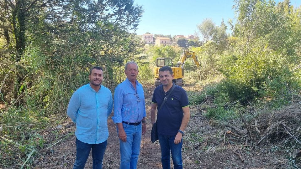 Montelepre, lavori per ripulire l'alveo del torrente Malpasso. Spesso si è temuto straripamento