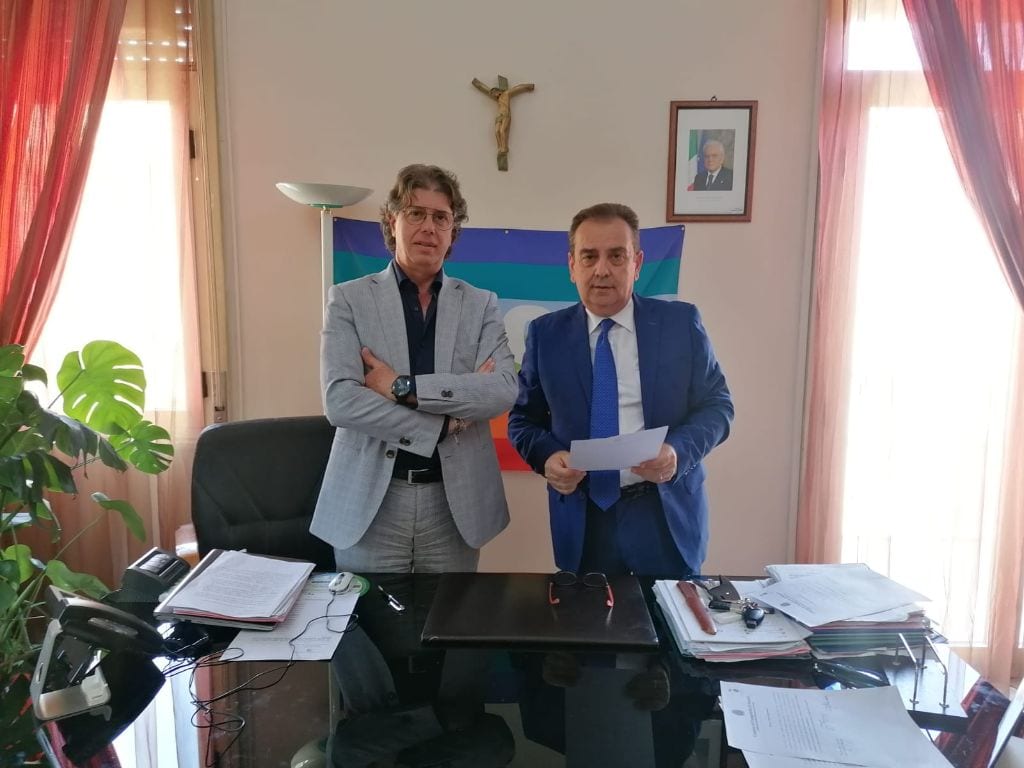 A Campobello di Mazara, da oggi, attivo servizio di pulizia stradale con spazzatrice meccanica