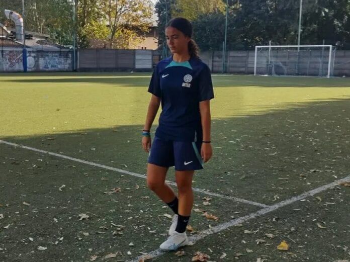 Una giovanissima calciatrice all'Inter femminile, si tratta di Carlotta Nicocia