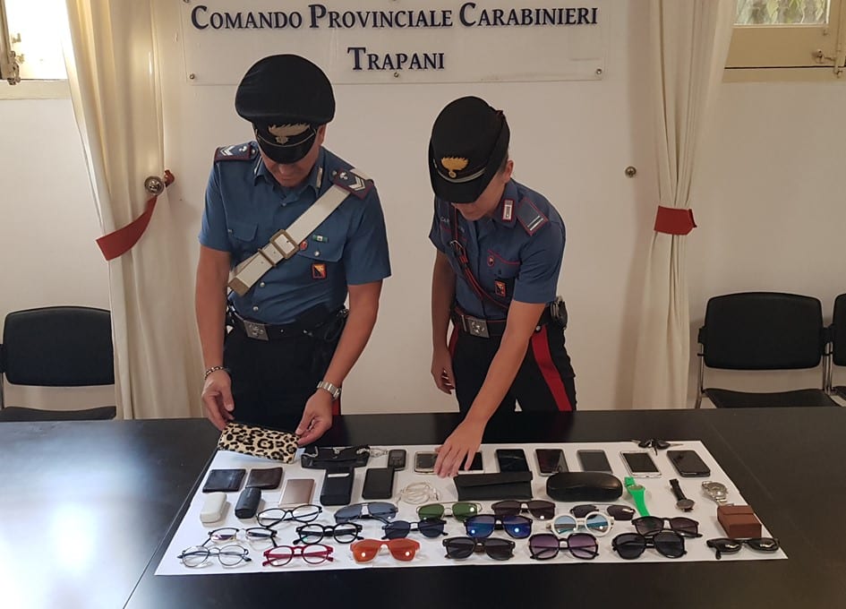 Arrestato a Trapani 28enne per furto carte di credito