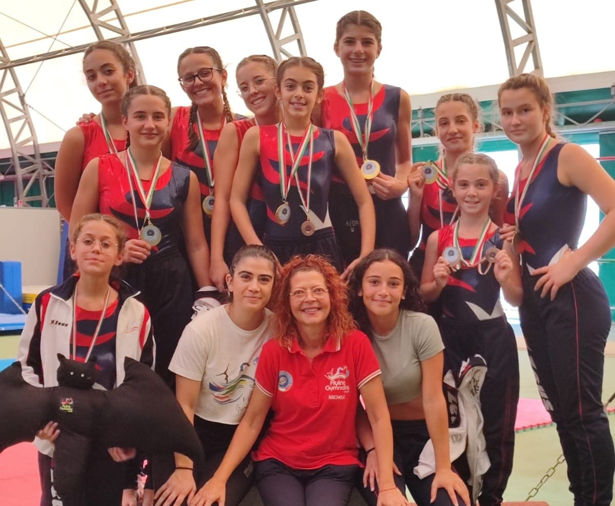 ‘Flyng Gymnasts’ Alcamo alle finali nazionali FGI. Nove podi a Messina, pass conquistato in anticipo