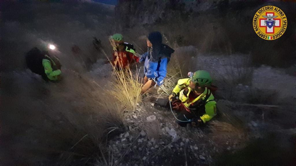Monte Cofano, turista su parete rocciosa. Salvataggio in piena notte