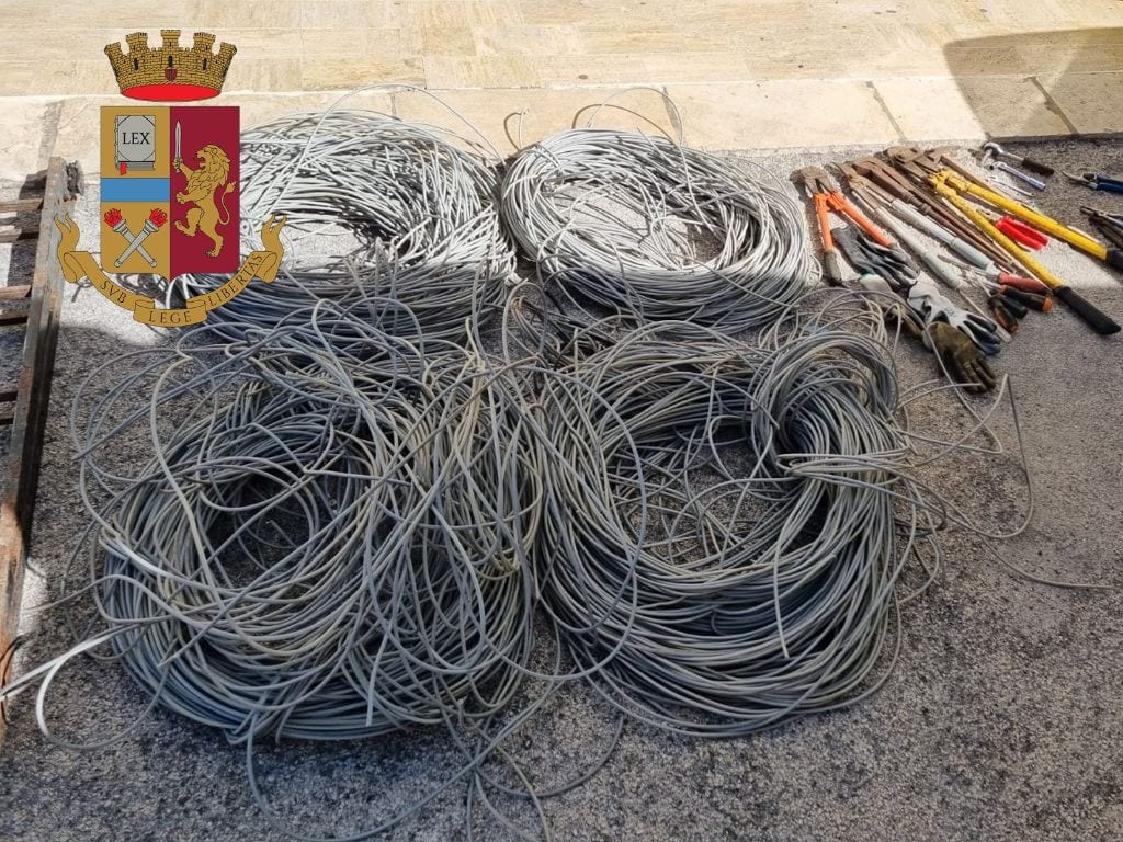 Agli arresti due trapanesi, hanno rubato cavi telefonici