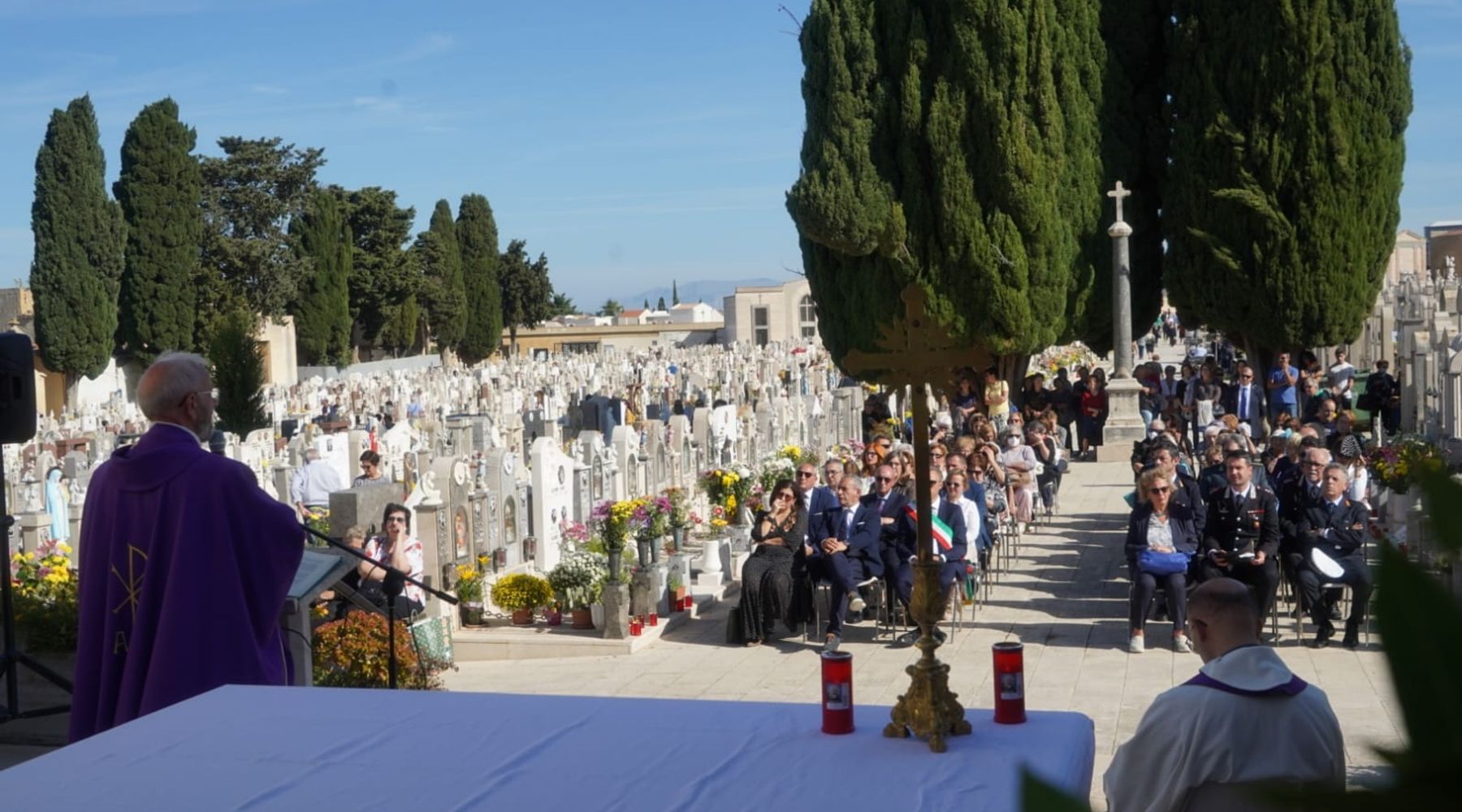 Commemorazione dei defunti ad Alcamo, messa al cimitero 'Cappuccini Vecchi'