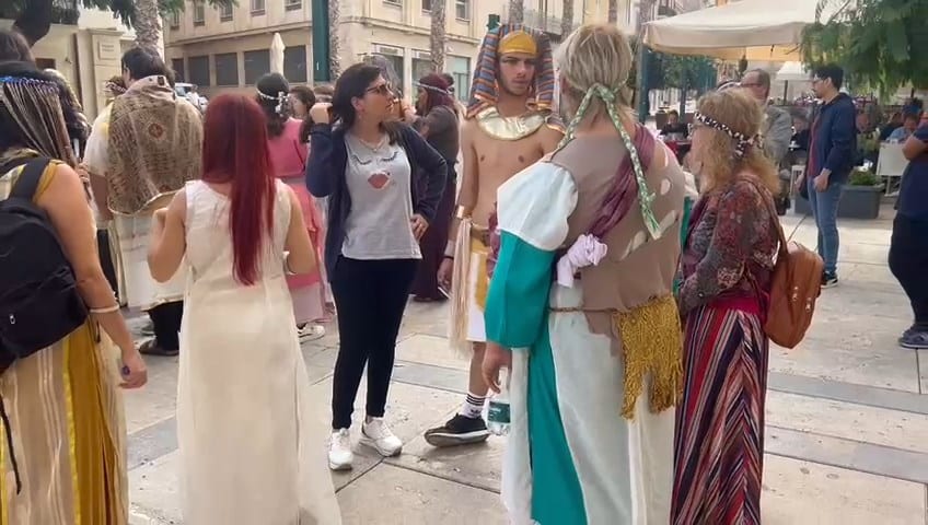 Teatro Cielo d'Alcamo inagibile, salta lo spettacolo e studenti restano davanti le porte