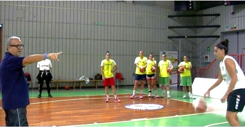 'Golfobasket', esordio a Catania. Gruppo diretto da coach Barbera