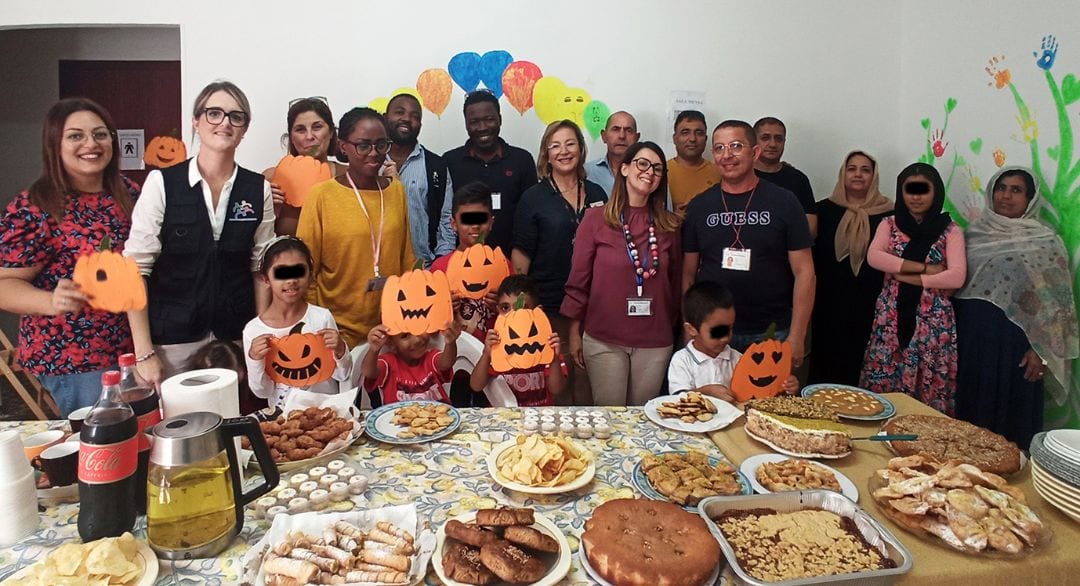 ‘Presi per la...gola’, a Marsala integrazione tra famiglie afghane e giovani locali