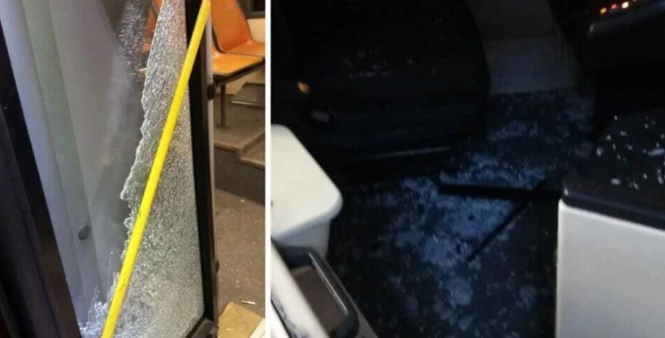Scontri tra tifosi della Reggina e del Trapani, danneggiato autobus di linea. Ferito conducente