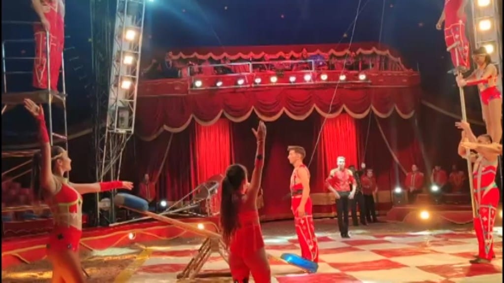 Finalmente un circo nel parcheggio dello stadio di Alcamo. E’ fra i primi tre d’Italia