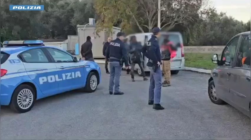 Controlli a tappeto, anche ad Alcamo, contro lo sfruttamento del lavoro dei migrati irregolari