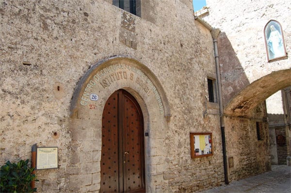 Centro ‘Ettore Majorna’ di Erice, nasce nuovo ‘Manifesto’. Il primo 41 anni fa